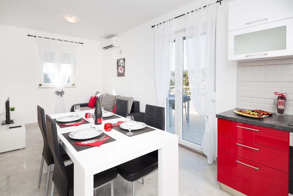 Apartments Sucic Sevid Room photo