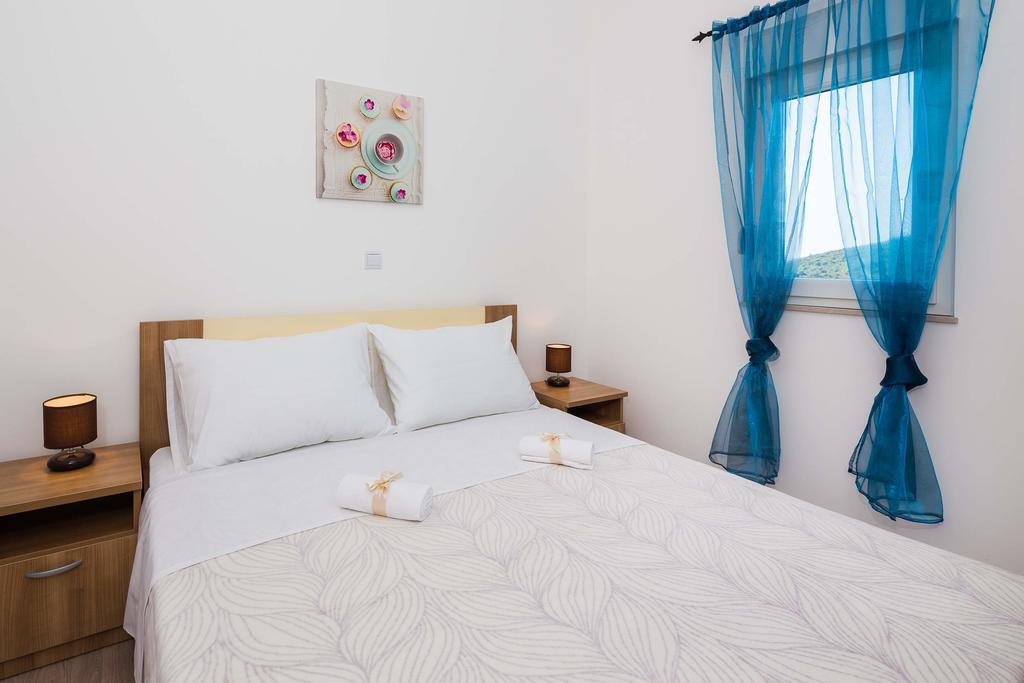 Apartments Sucic Sevid Room photo