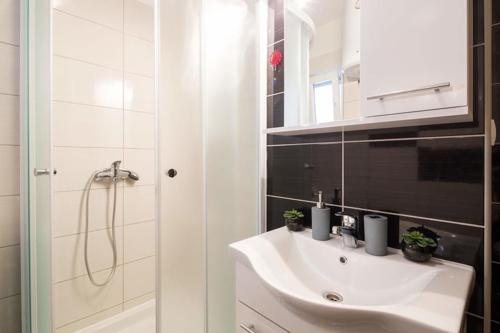 Apartments Sucic Sevid Room photo